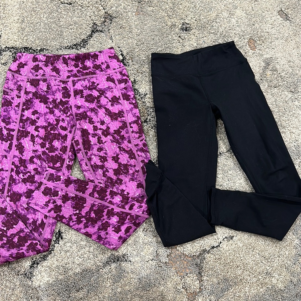 2 pairs of Zella leggings